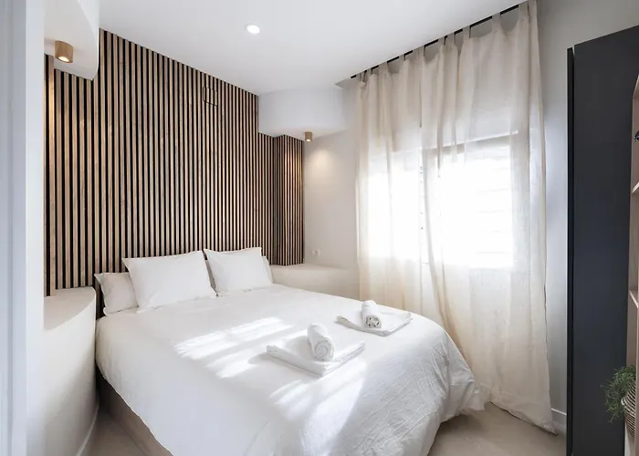 Boutique Luxury Jacuzzi - By N&n Luxe Hotell *