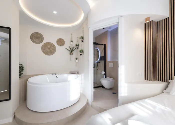 Hotell Boutique Luxury Jacuzzi - By N&n Luxe
